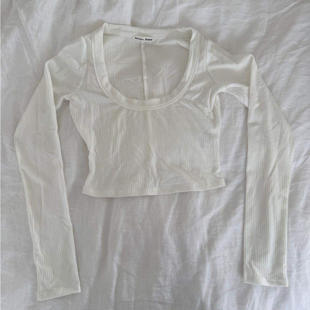 Reformation Long-sleeve Scoop-neck Cropped Top in White